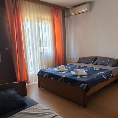 Hotel Ariston Struga Exterior photo