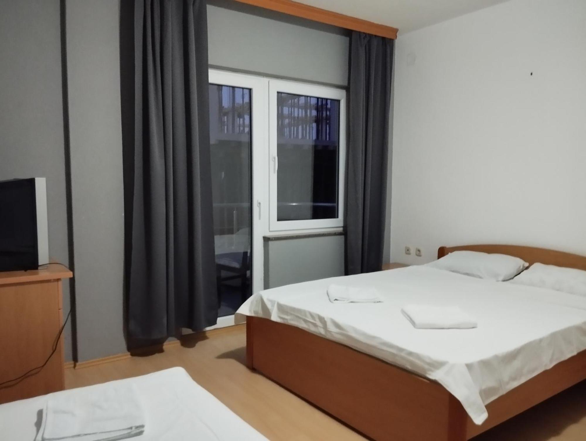 Hotel Ariston Struga Exterior photo