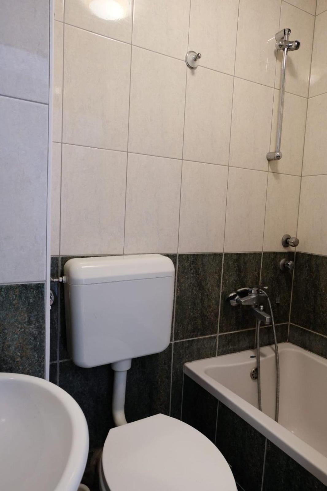 Hotel Ariston Struga Exterior photo
