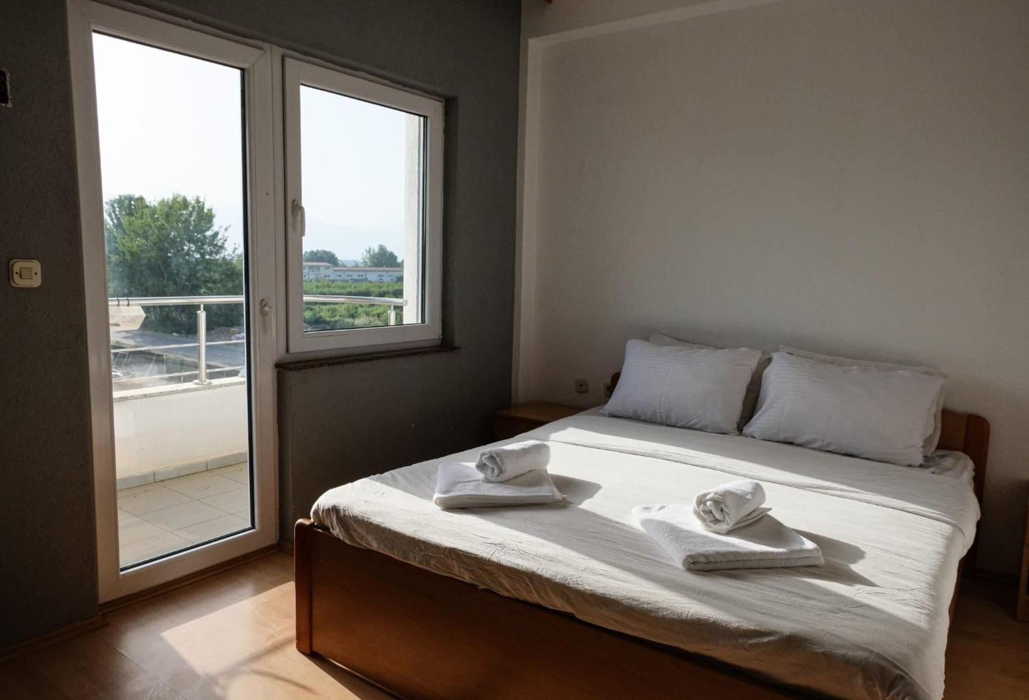 Hotel Ariston Struga Exterior photo